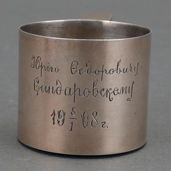 CHARKA/VODKAKOPP, silver. Ryssland, 1900-talets början. Vikt ca 49 gram.