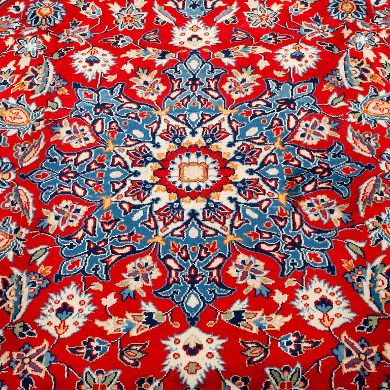 MATTA, Najafabad, ca 306 x 200 cm.