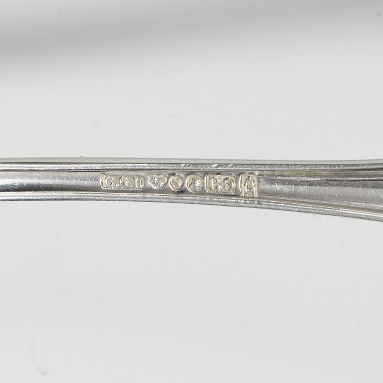 C.G. Hallberg, Skedar, 21 st, silver,  "Hallbergs Chippendale", Stockholm, bl a 1950.