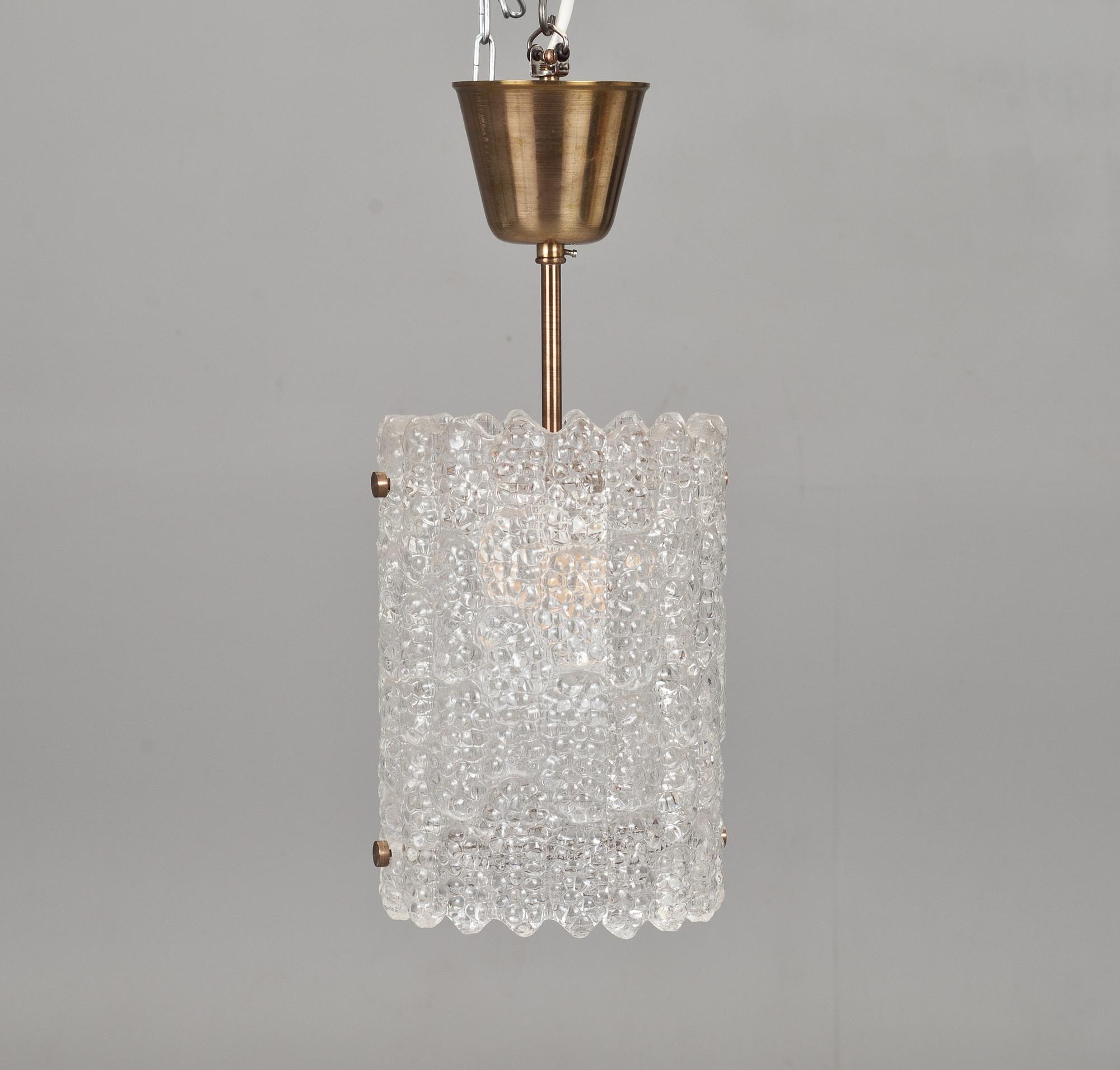 TAKLAMPOR, ett par. Carl Fagerlund, Orrefors. 1900-talets andra hälft.