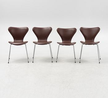 Arne Jacobsen, stolar, 4 st, "Sjuan", Fritz Hansen, Danmark, 1970-71.