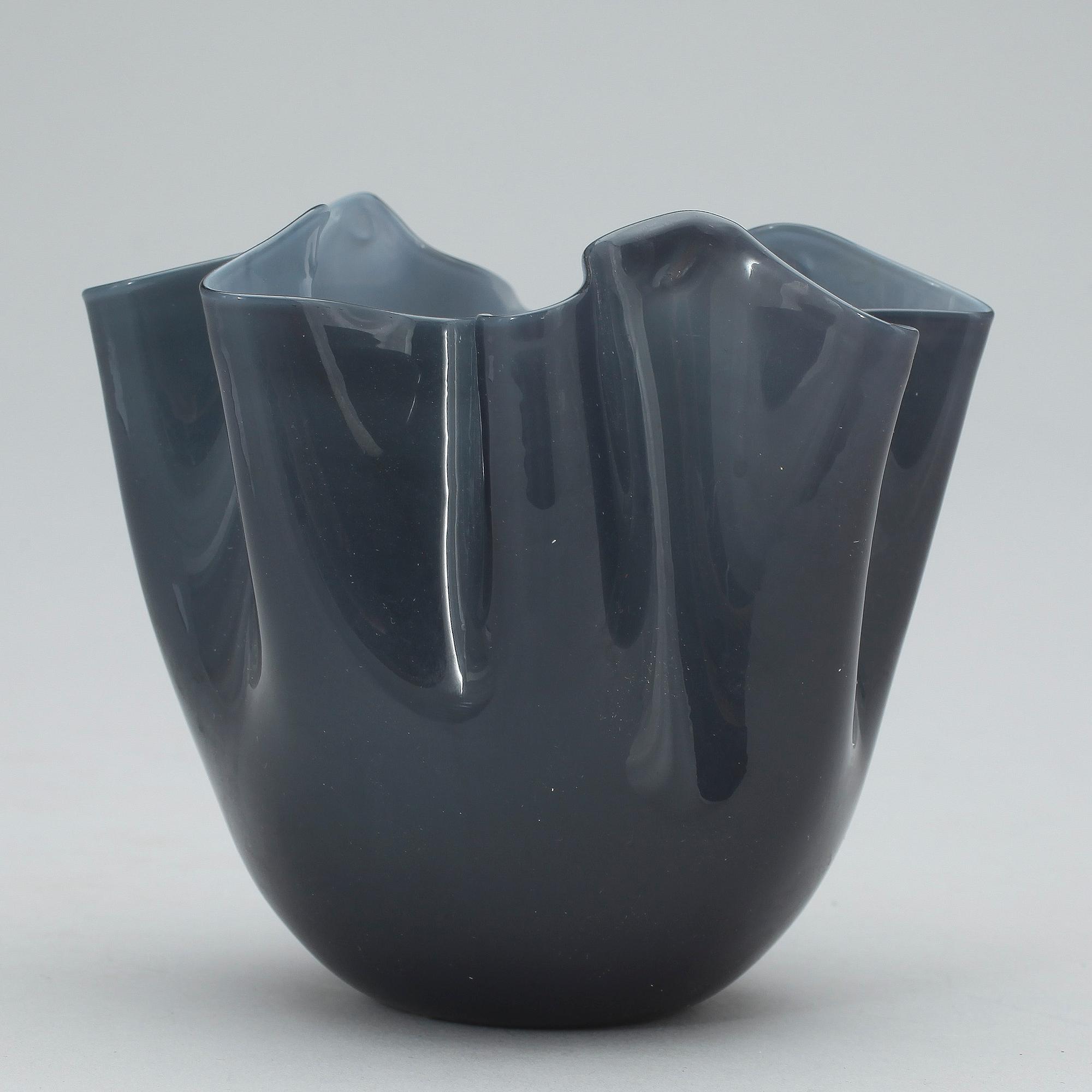 NÄSDUKSSKÅL, glas, Venini, etikettmärkt, 1900-talets mitt.