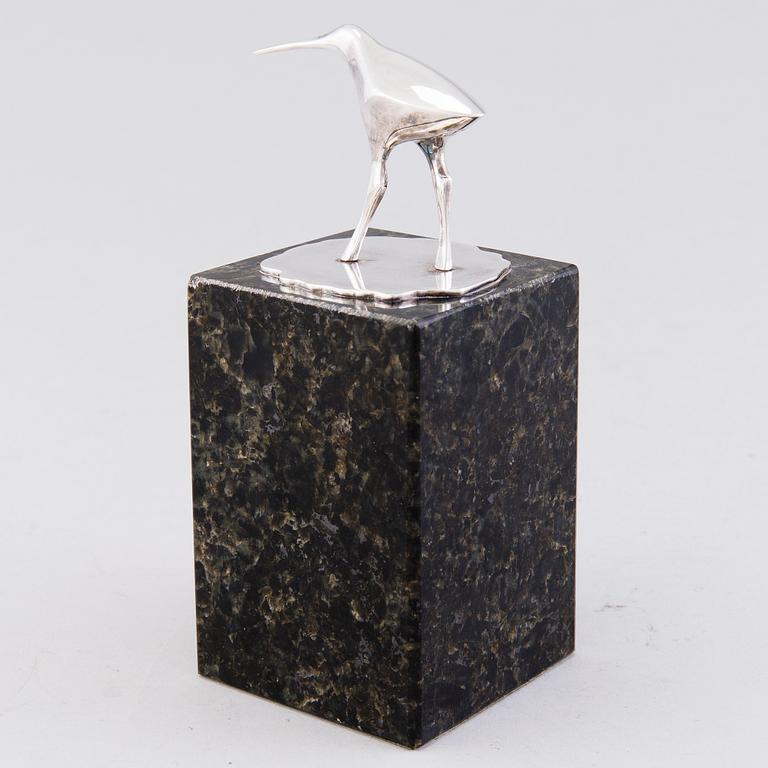 Tapio Wirkkala, Fågelskulptur, "Beckasin", silver (830) Kultakeskus 2000.