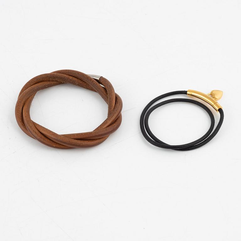 Hermès, two leather bracelets.