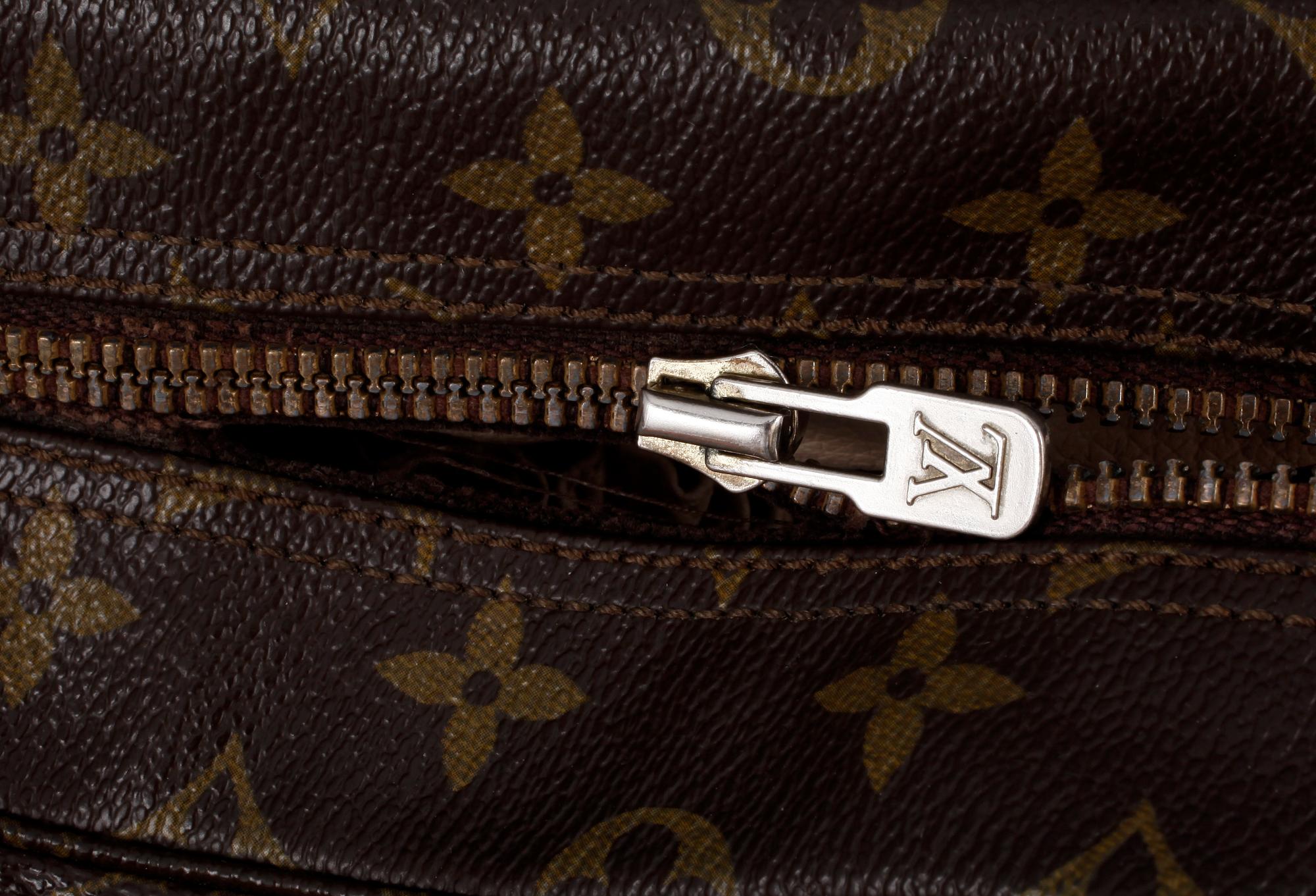 NECESSÄRER, Louis Vuitton, 2 st.