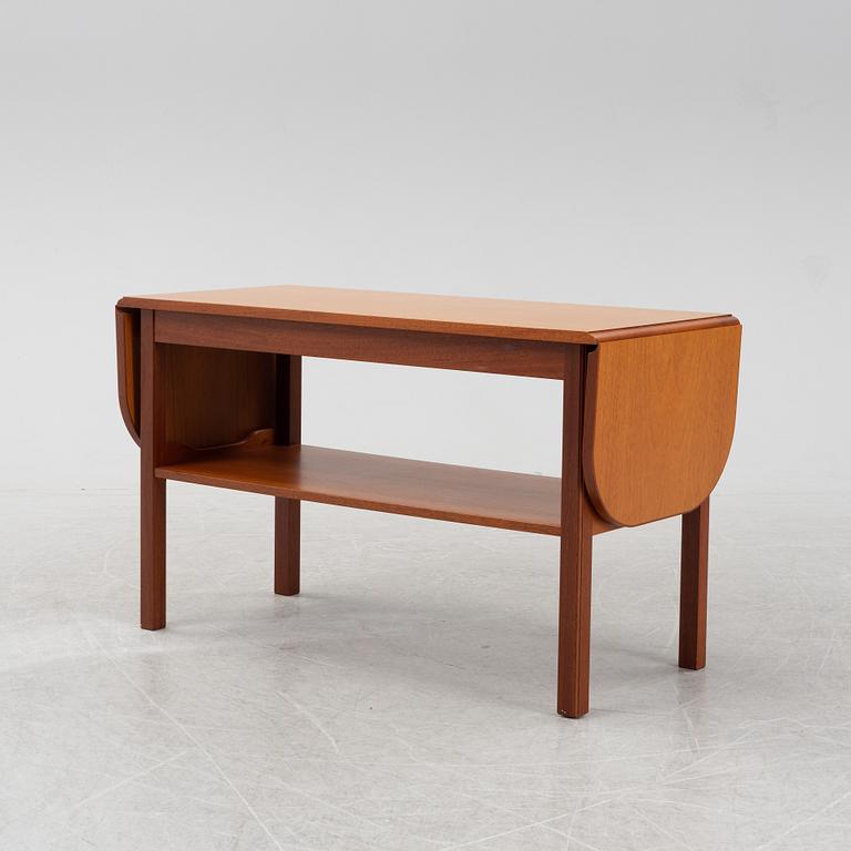 A model 1059 mahogany side table by Josef Frank for Firma Svenskt Tenn.