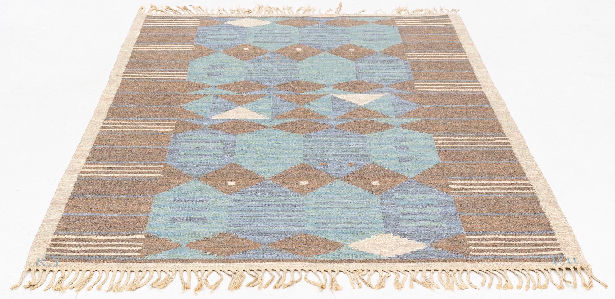 Matta, "Blått stim" rölakan, signerad KJ KH (Karin Jönsson, Klockargårdens Hemslöjd Tällberg) 230 x 154 cm.