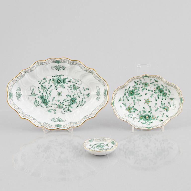 Dinner and coffee service, 72 pieces, porcelain, "Indische Malerei Grün", Meissen, Germany.