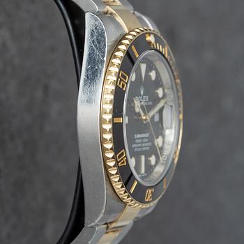 Rolex, Submariner, ca 2016.