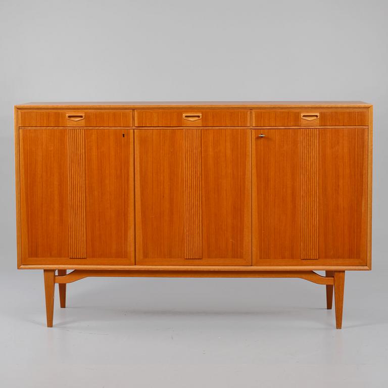 SIDEBOARD, AB Möbelfabriken Örnen, Rydaholm, 1950/60-tal.