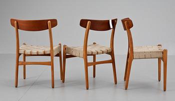 STOLAR, 3 st. "Spisestolen", design Hans J Wegner.