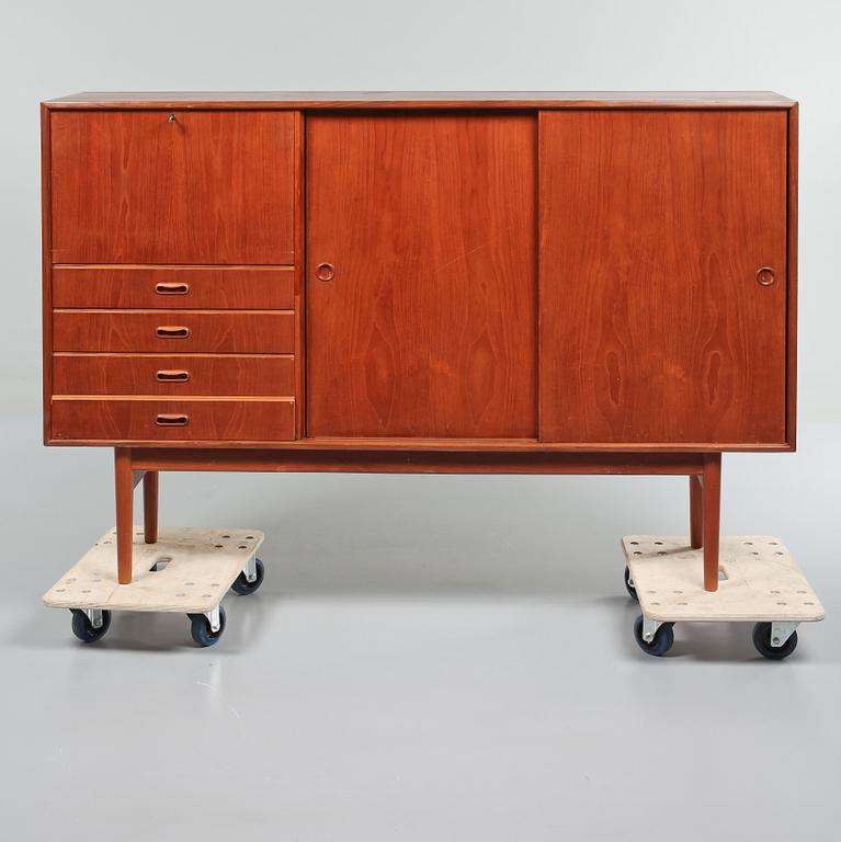 SIDEBOARD, 1900-talets andra hälft.