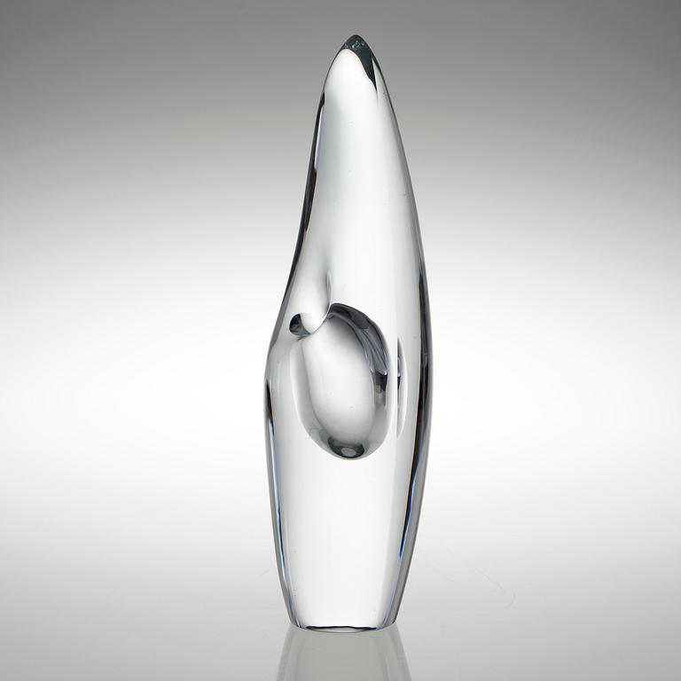 TIMO SARPANEVA, A GLASS SCULPTURE. Orchid. Signed Timo Sarpaneva -3568. Designed in 1954.