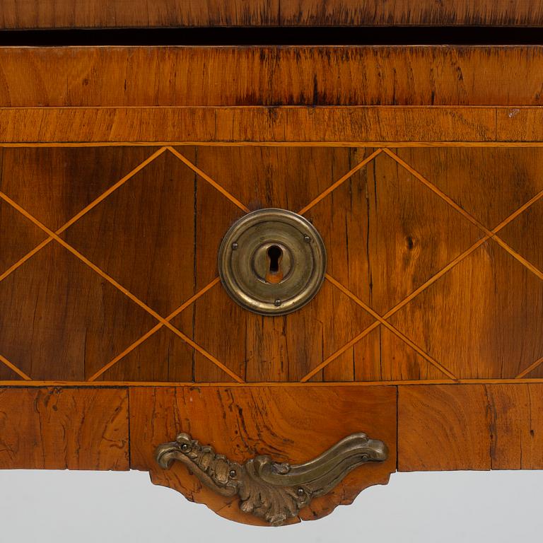 A Gustavian secretaire, late 18th century.