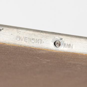 Spegel med två lampetter, 1900-talets första hälft.