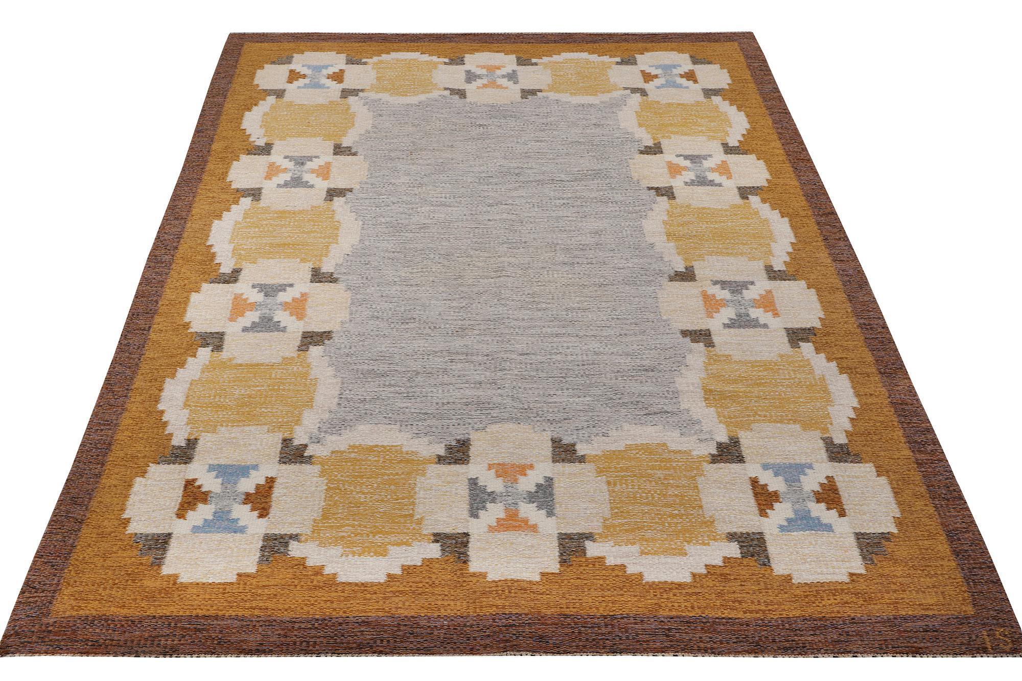 Ingegerd Silow, a flat weave carpet, signed IS, a. 286 x 197 cm.