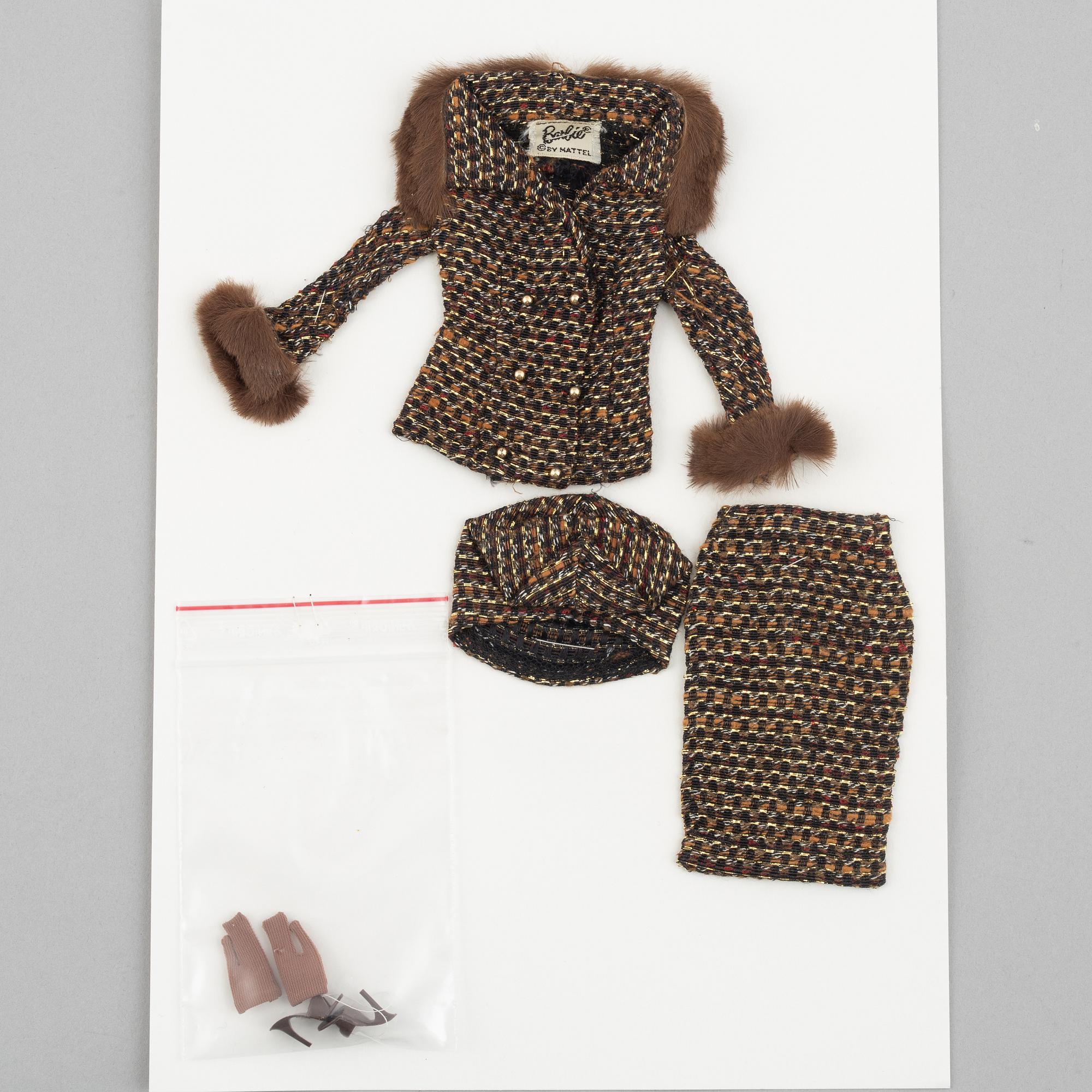 Clothing sets, Barbie, 4 pcs, including "Barbie White Magic 1607" & "Barbie Saturday Matinee 1615", Mattel, 1960s.