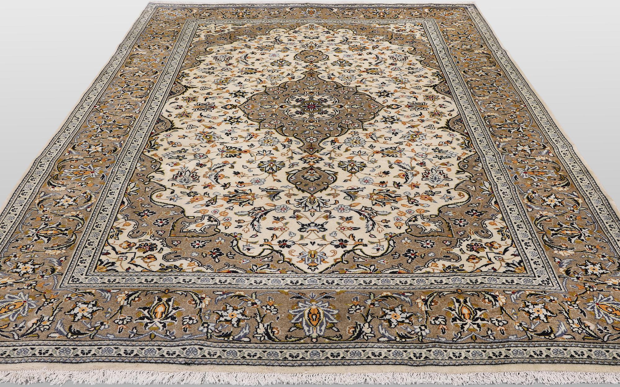 A Keshan carpet, 295 x 199 cm.