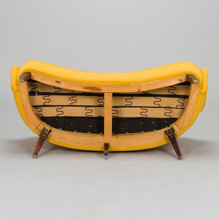 Soffa, 1900-talets mitt.