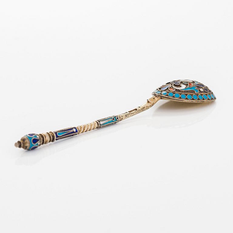 Parcel-gilt, cloisonné enamel salt cellar and spoon, Moscow 1882-89.