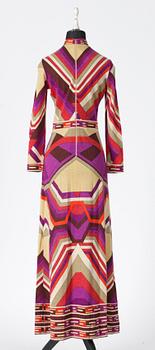 LÅNGKLÄNNING, Leonard.