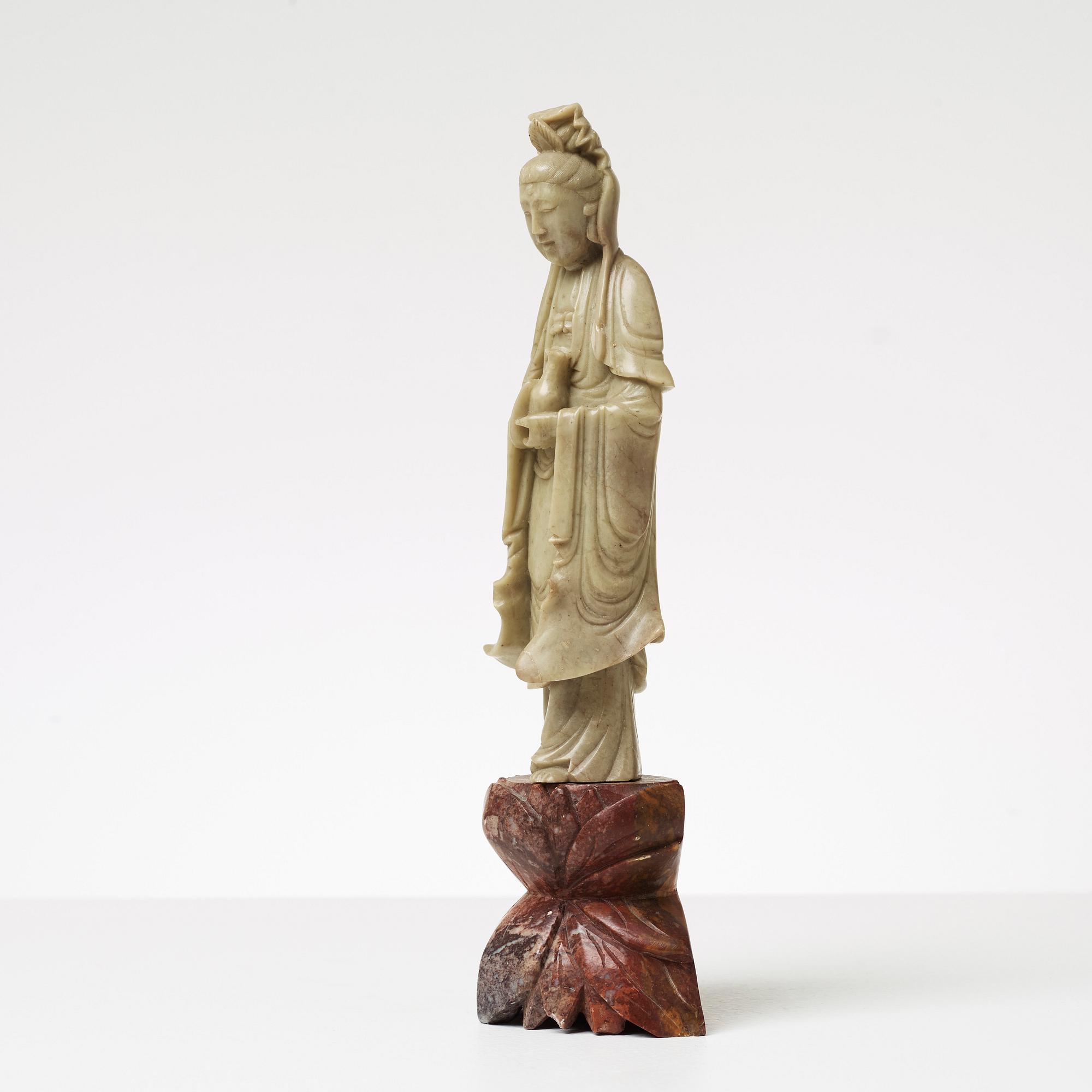 FIGURIN, soapstone, Kina, 1900-tal.