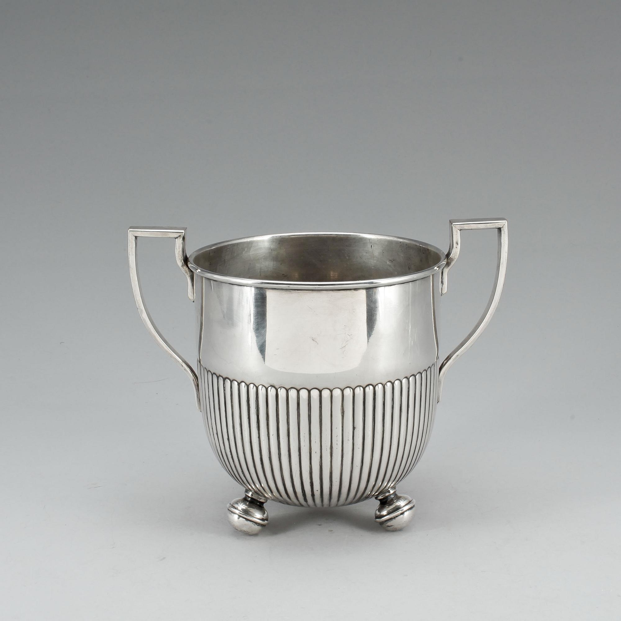 VINKYL, pläter, Regencystil, 1900.tal.