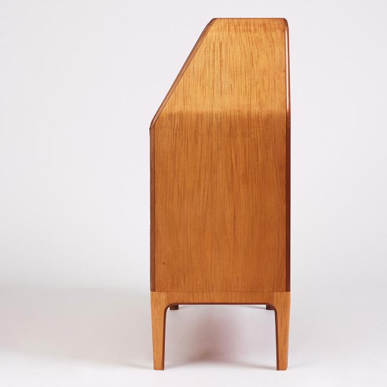 Oscar Nilsson, an olive ash veneered secretaire, a journeyman's work by Evert Kjellgren for Stockholm City Crafts Association, 1938.