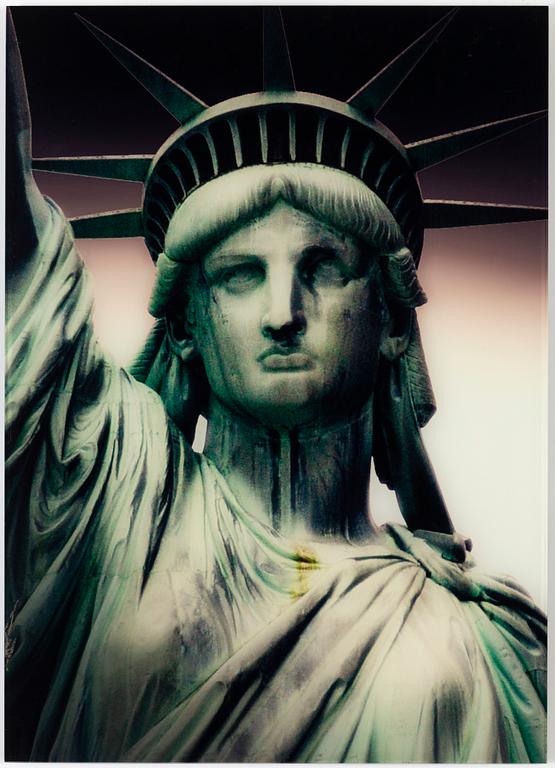 Per Åke Persson, fotografi, signerad, numrerad 2/10, samt daterad 2009.