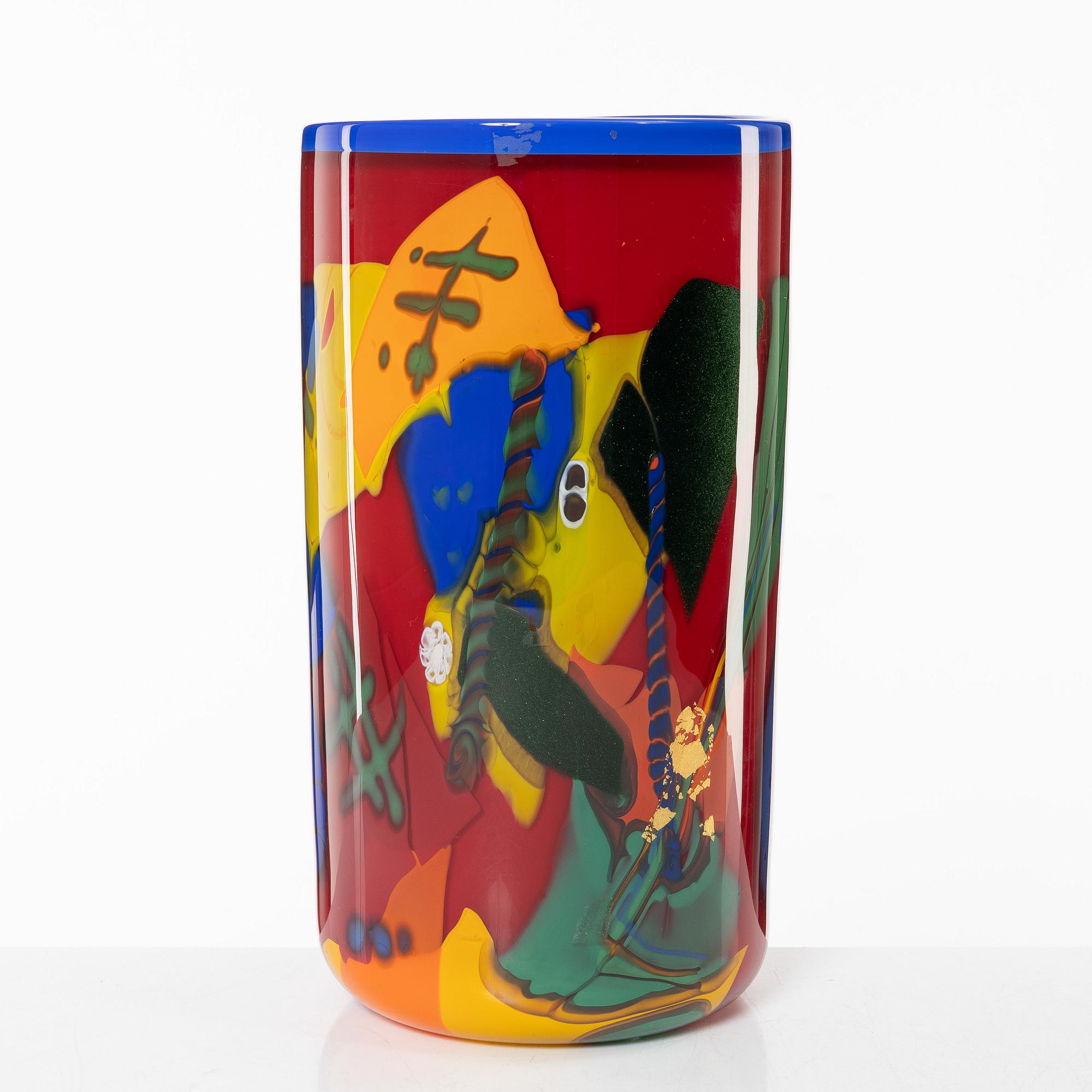 Jan-Erik Ritzman, a glass vase, Transjö 2000.