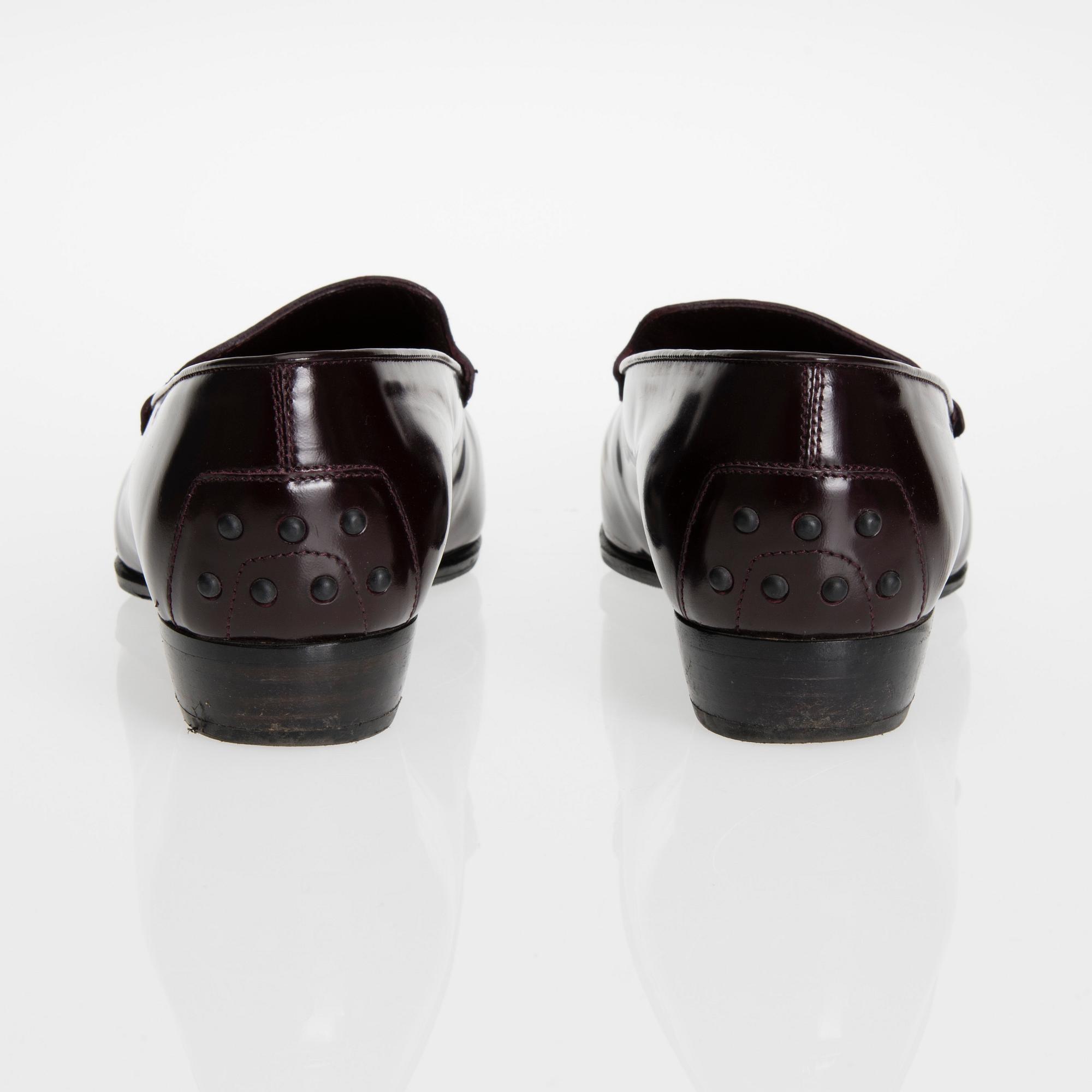 SKOR, Tod's.