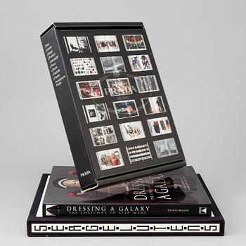 KOSTYM- / MODEBÖCKER,  3 volymer, 19/2000-tal.