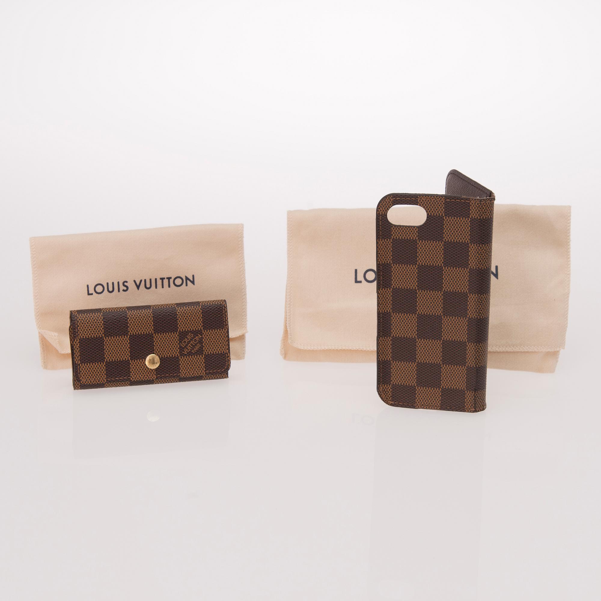 LOUIS VUITTON, iPhone FODRAL samt NYCKELFODRAL.
