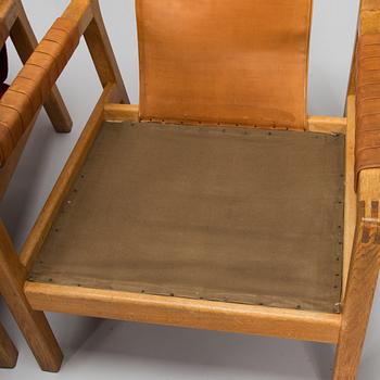 Carl Gustaf Hiort af Ornäs, fåtöljer ett par, "Rialto", Puunveisto Oy - Träsnideri Ab, 1950-talets slut.