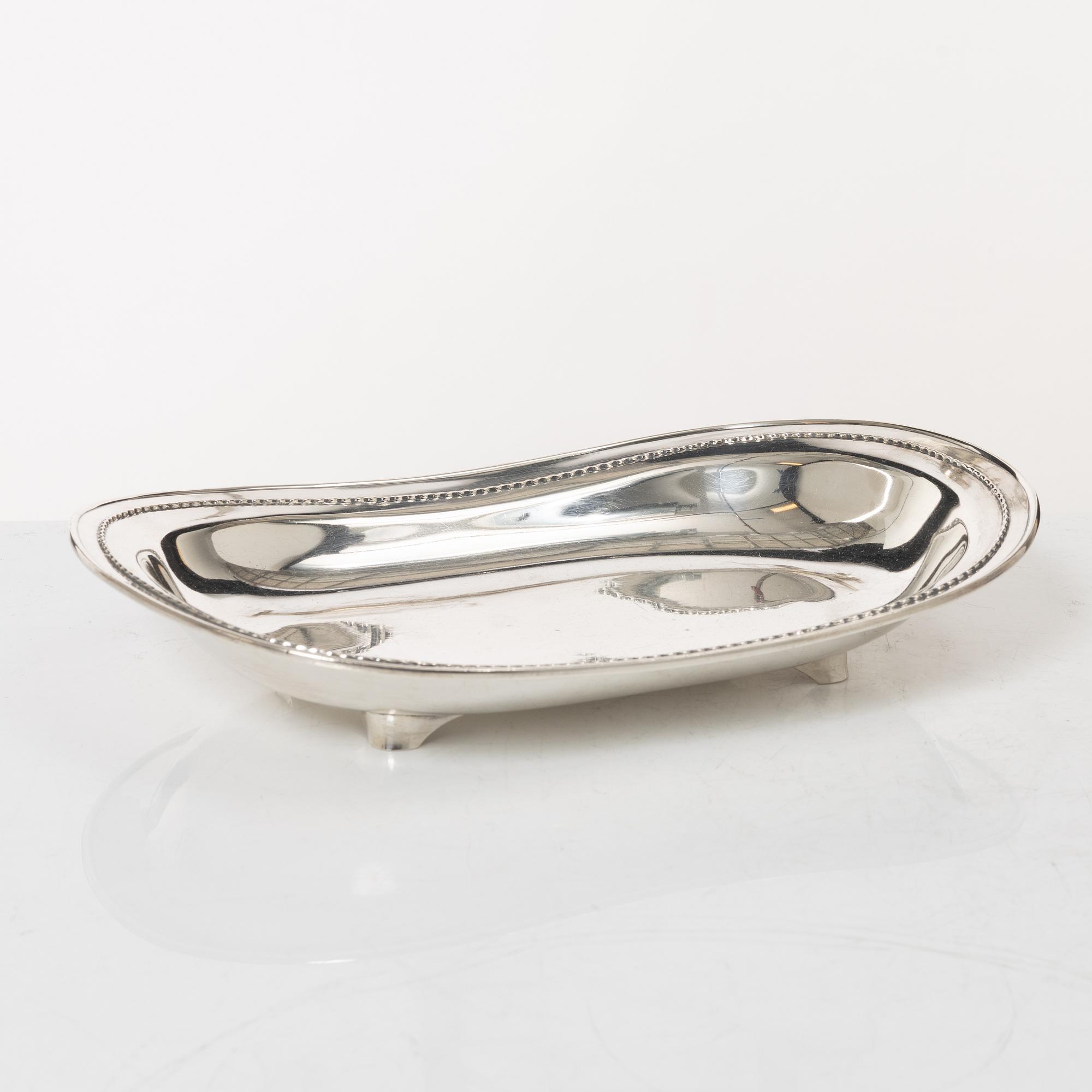 A Swedish silver bowl/dish, mark of Carl Fredrik Carlman, Stockholm 1932.