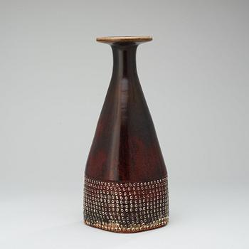 A Stig Lindberg stoneware vase, Gustavsberg Studio 1974.