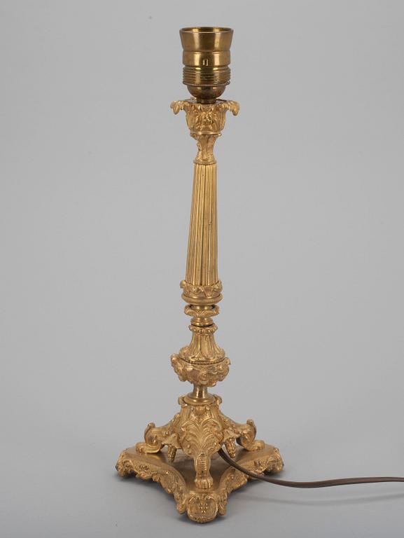 LAMPFOT, senempire, 1820-50.