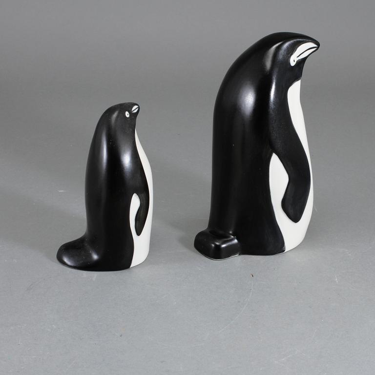 FIGURINER, 2 st, keramik, signerad Lillemor och stämplad WWF, Arabia, 1980-tal.