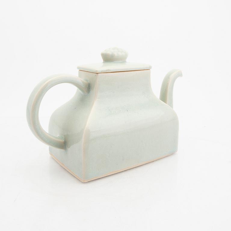 Signe Persson-Melin, a glazed ceramic teapot, signed by hand, dated 2012 and numbered 79/100.