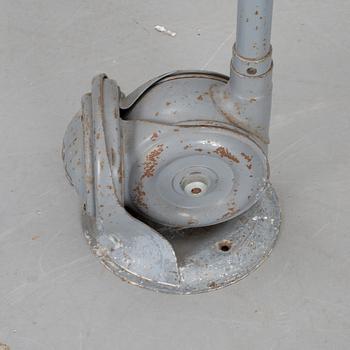 VÄGGLAMPA, "Triplex-pendel", Johan-Petter Johansson, 1900-talets mitt.