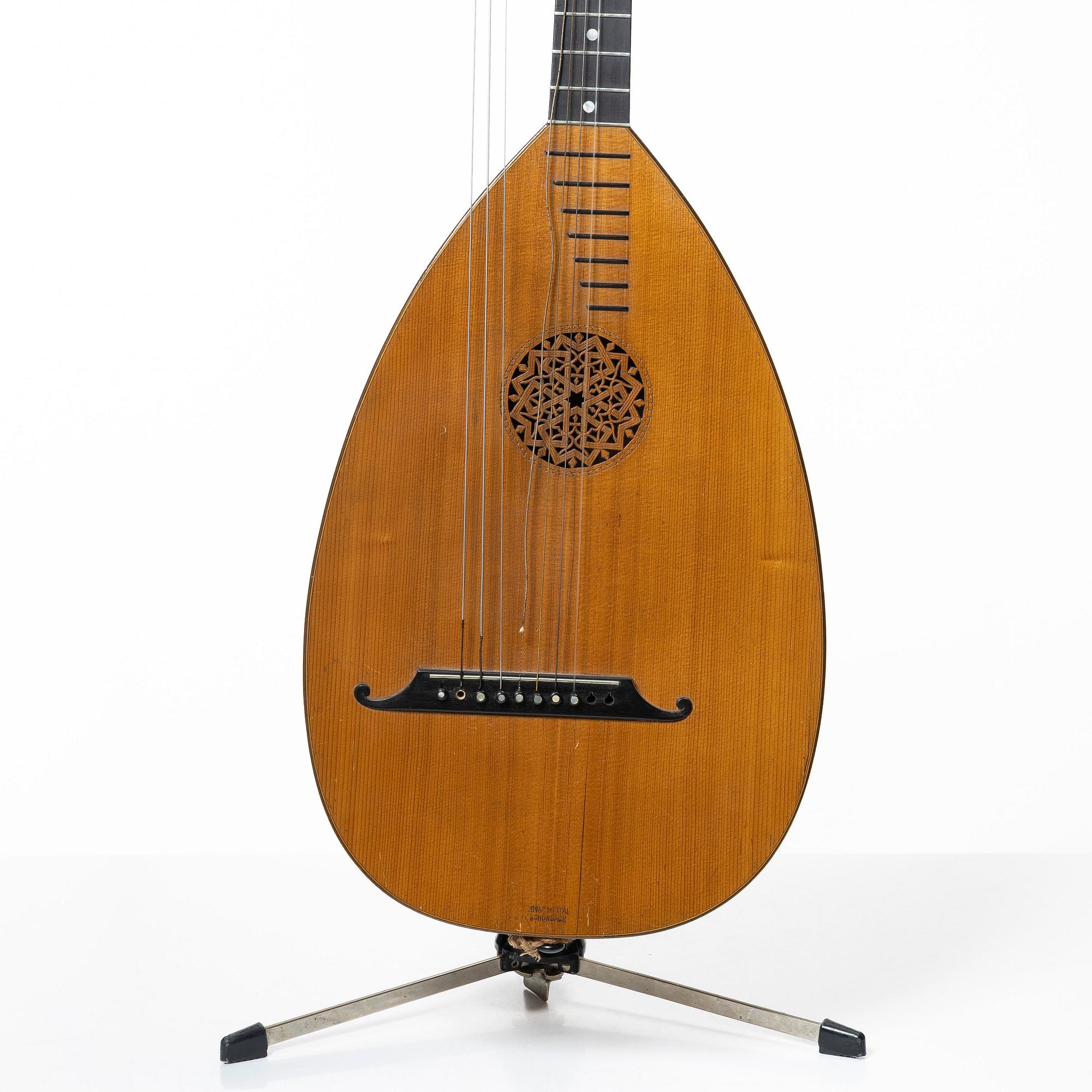 Ignaz Mettal, lute, 20th century, Czechoslovakia.