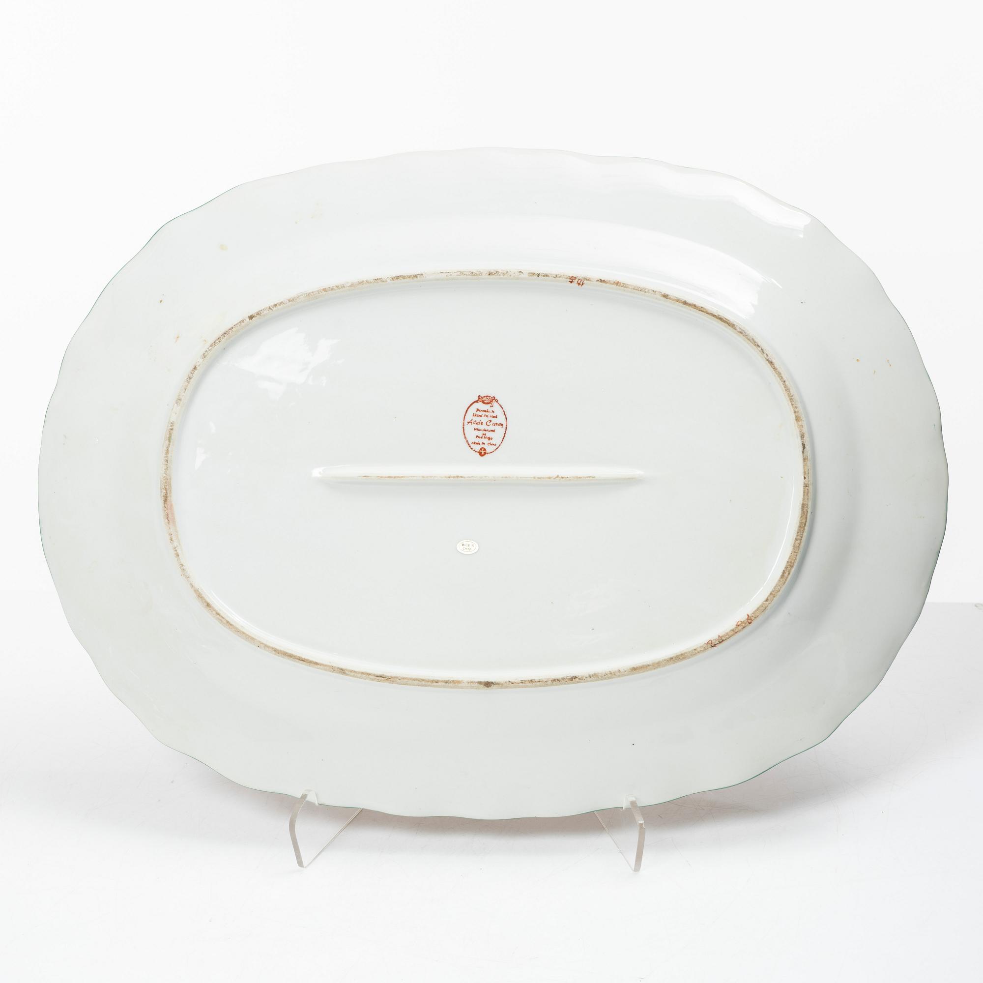 A charger, Adèle Carey, Paul Hugo, China, 21st century.