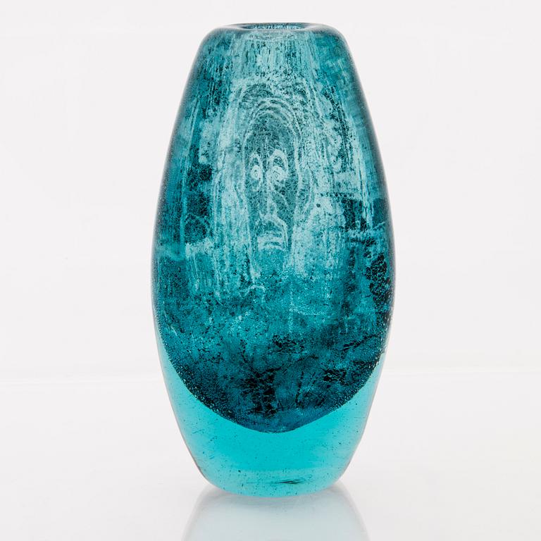 ELLA VARVIO, A glass vase/ sculpture, signed Ella Varvio 2016.