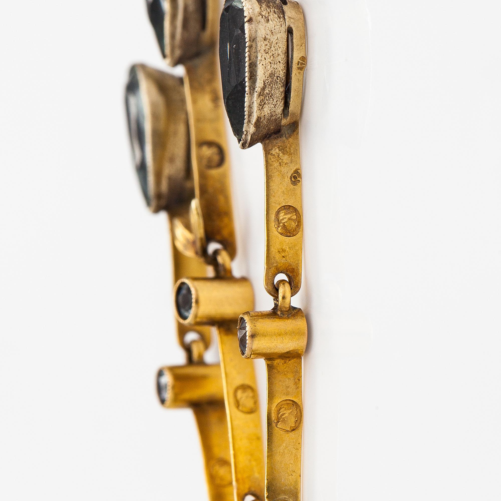 A 14K gold neckalce with aquamarines. Moscow, early 20th century.