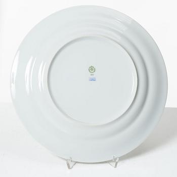 Royal Copenhagen, a porcelain dinner service, "Christmas Joy" (68 pieces).