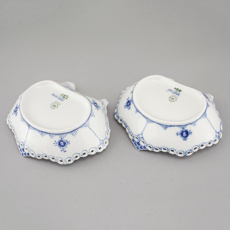 A pair of porcelain serving dished by Royal Copenhagen from the second half of the 20th century.