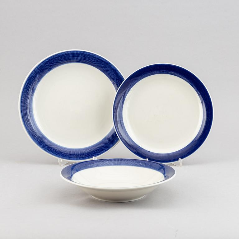 A Hertha Bengtsson 'Koka Blå' dinner service, 84 pcs, Rörstrand, designed 1956.