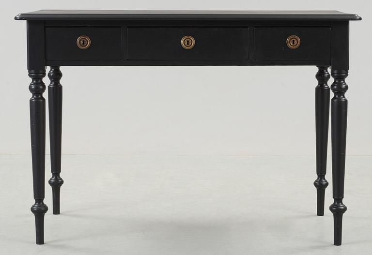 SKRIVBORD, omkring 1900.