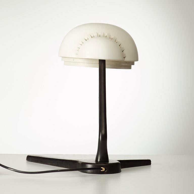 ALVAR AALTO, bordsarmatur "A 704", Valaistustyö, Finland 1950-tal.
