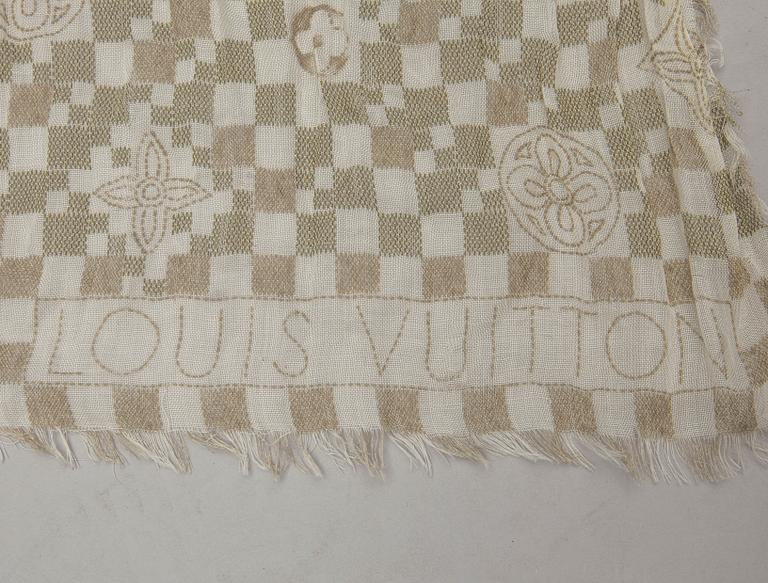 SJAL, Louis Vuitton.